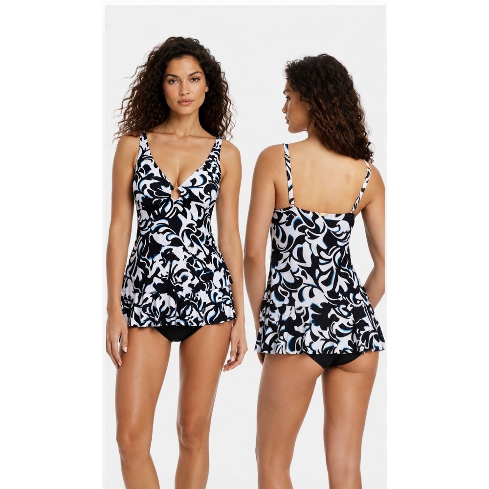 NWT Beyond Control Womens Opposites Attract Ruffled Swimdress Multi 10 $139